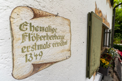 Das Haus an der Iller ist ein historisches Gebäude